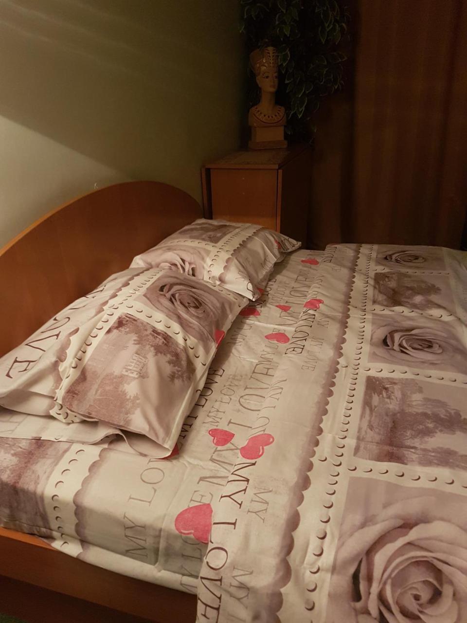 House Hotel Apartments 2 روفنو المظهر الخارجي الصورة